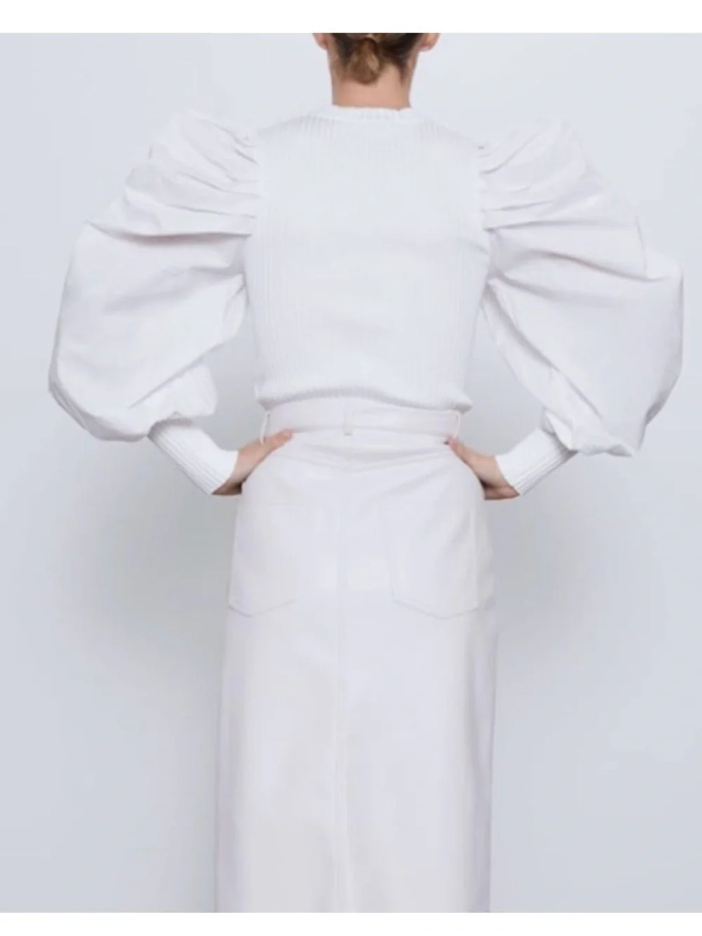 Zara white puff sleeve blouse-Med